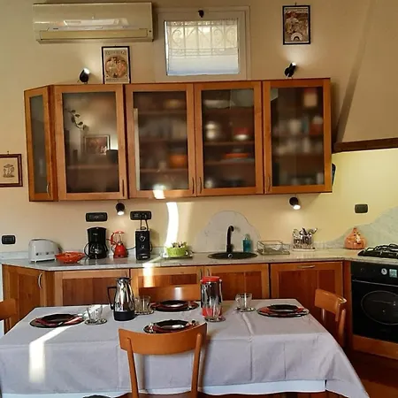 Bed & Breakfast Lungaretta Fly 55 Panzió Róma