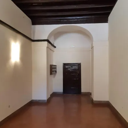Bed & Breakfast Lungaretta Fly 55 Panzió 3*